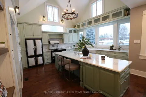 121 West St, West Lincoln, ON L0R 2A0