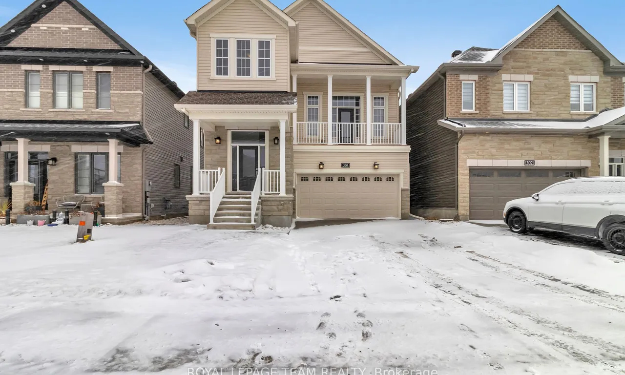 304 Cloyne Cres, Barrhaven, ON K2J 6W3