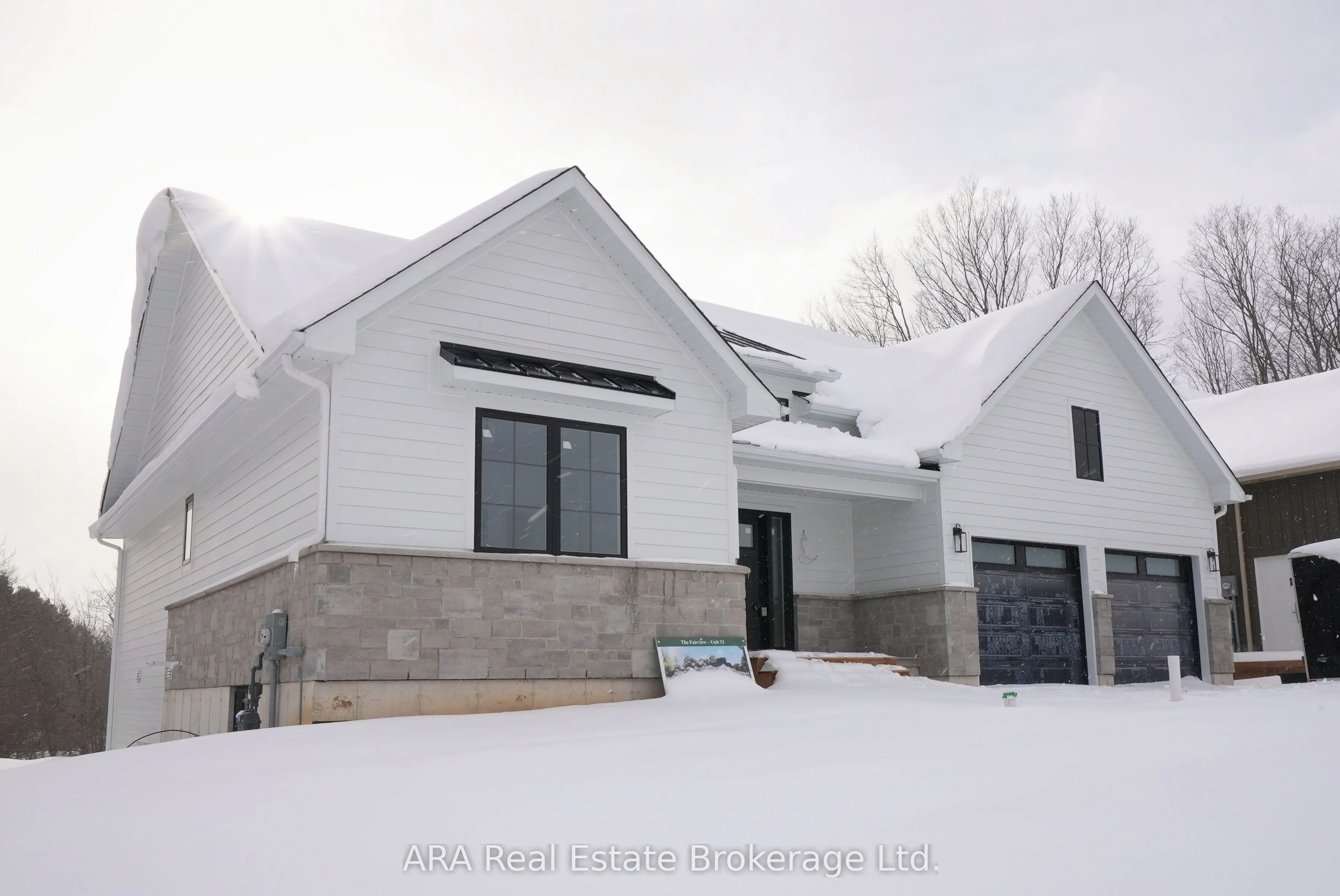 2 Hilton Lane, Meaford, ON N4L 1L8