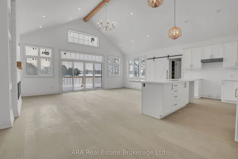 2 Hilton Lane, Meaford, ON N4L 1L8