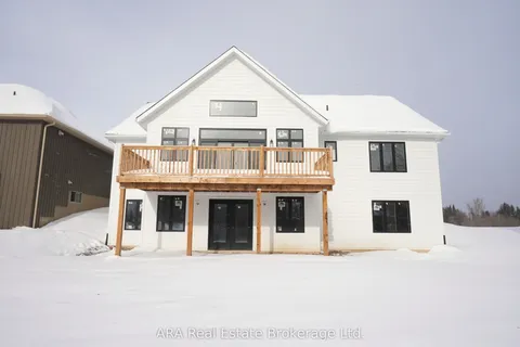 2 Hilton Lane, Meaford, ON N4L 1L8