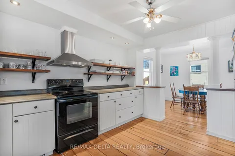 76 Main St, North Glengarry, ON K0C 1A0