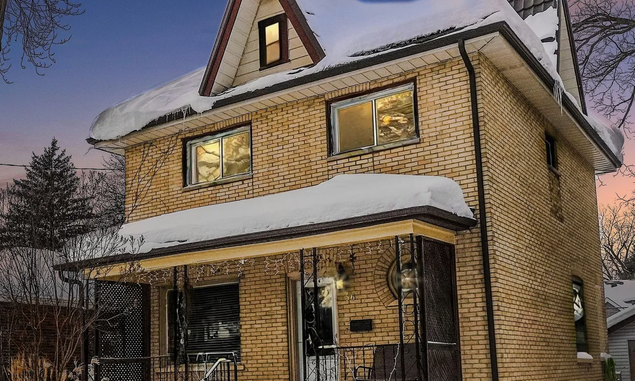 56 Stratford St, Stratford, ON N5A 2H6
