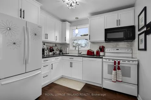 41 Rice Rd, St. Thomas, ON N5R 5Z8