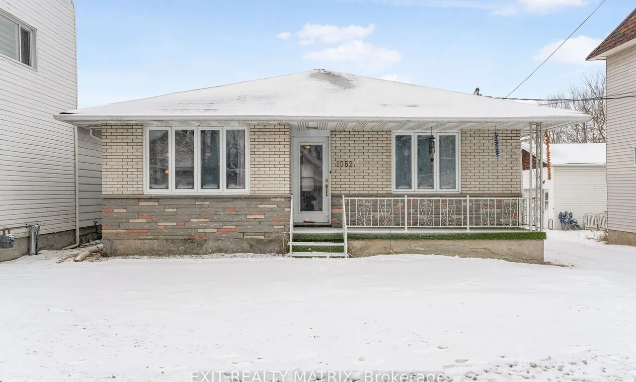 1052 Notre Dame St, Russell, ON K0A 1W1