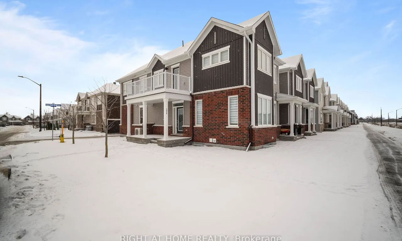 1070 CHAPMAN MILLS Dr, Barrhaven, ON K2J 6P5