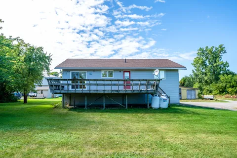 12699 Loyalist Parkway, Prince Edward County, ON K0K 2T0