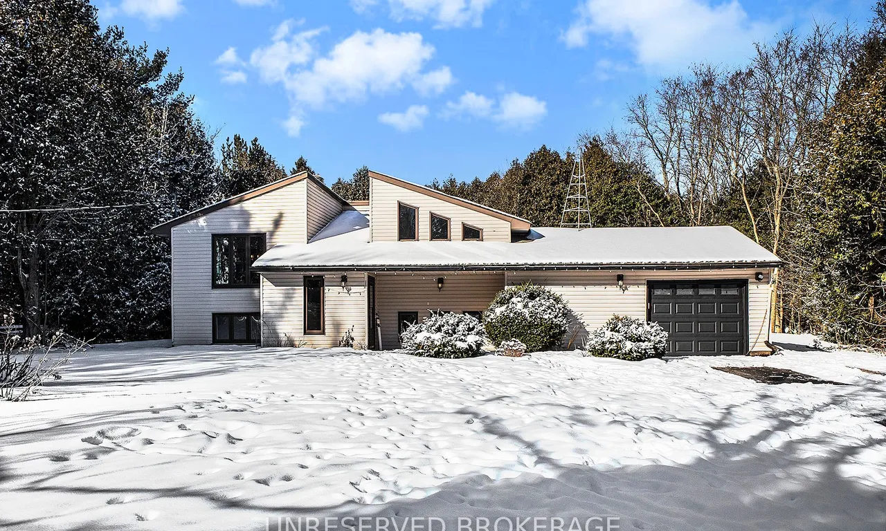 1332 9th Line Rd, Beckwith, ON K7C 0V9