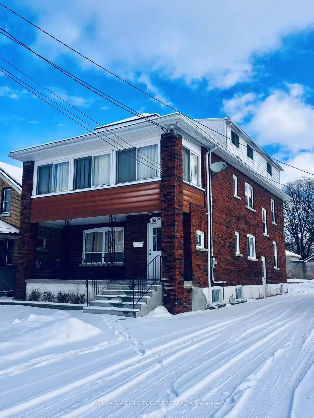6296 Orchard Avenue, Niagara Falls, ON L2G 4H1