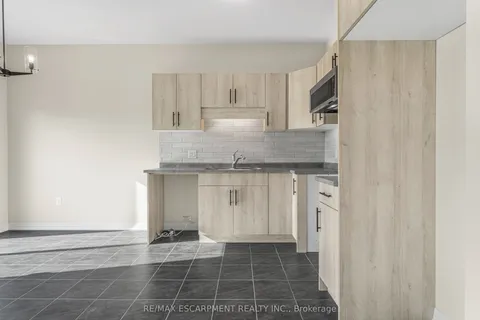 142 Willson Drive, Thorold, ON L3B 0A1