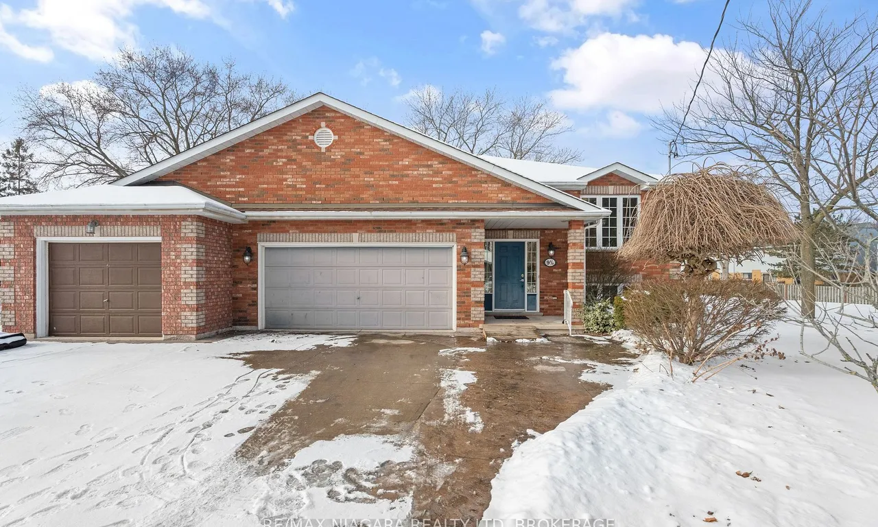 9 1/2 Greenock Circ, St. Catharines, ON L2S 1B3