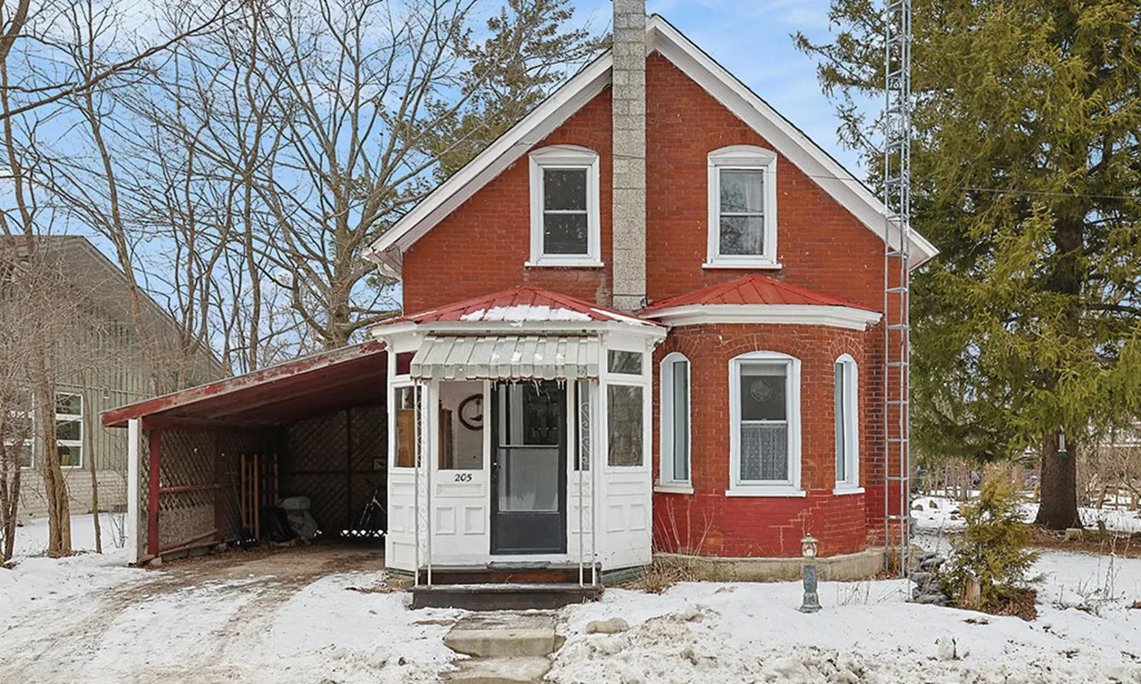 205 LEWIS St, Merrickville-Wolford, ON K0G 1N0