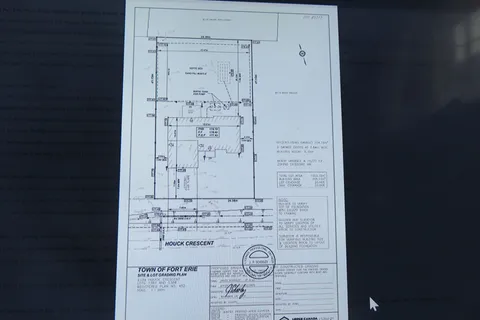 2134 Houck Crescent, Fort Erie, ON L2A 5M4