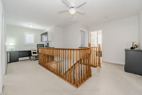 84 Mcfarlane Dr, Cambridge, ON N3C 4L7