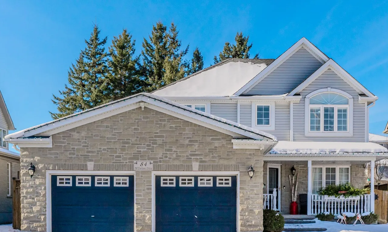 84 Mcfarlane Dr, Cambridge, ON N3C 4L7