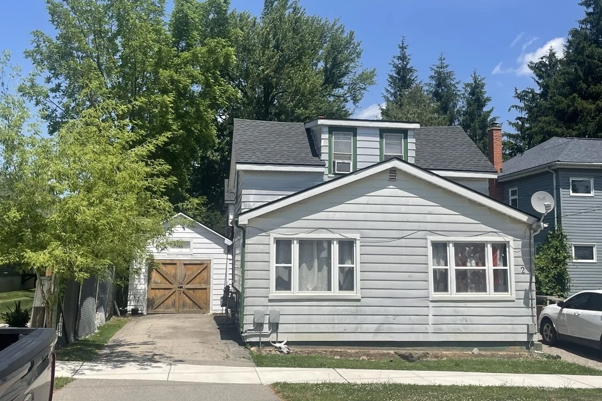 2 ELGIN Street, ON N0J 1P0