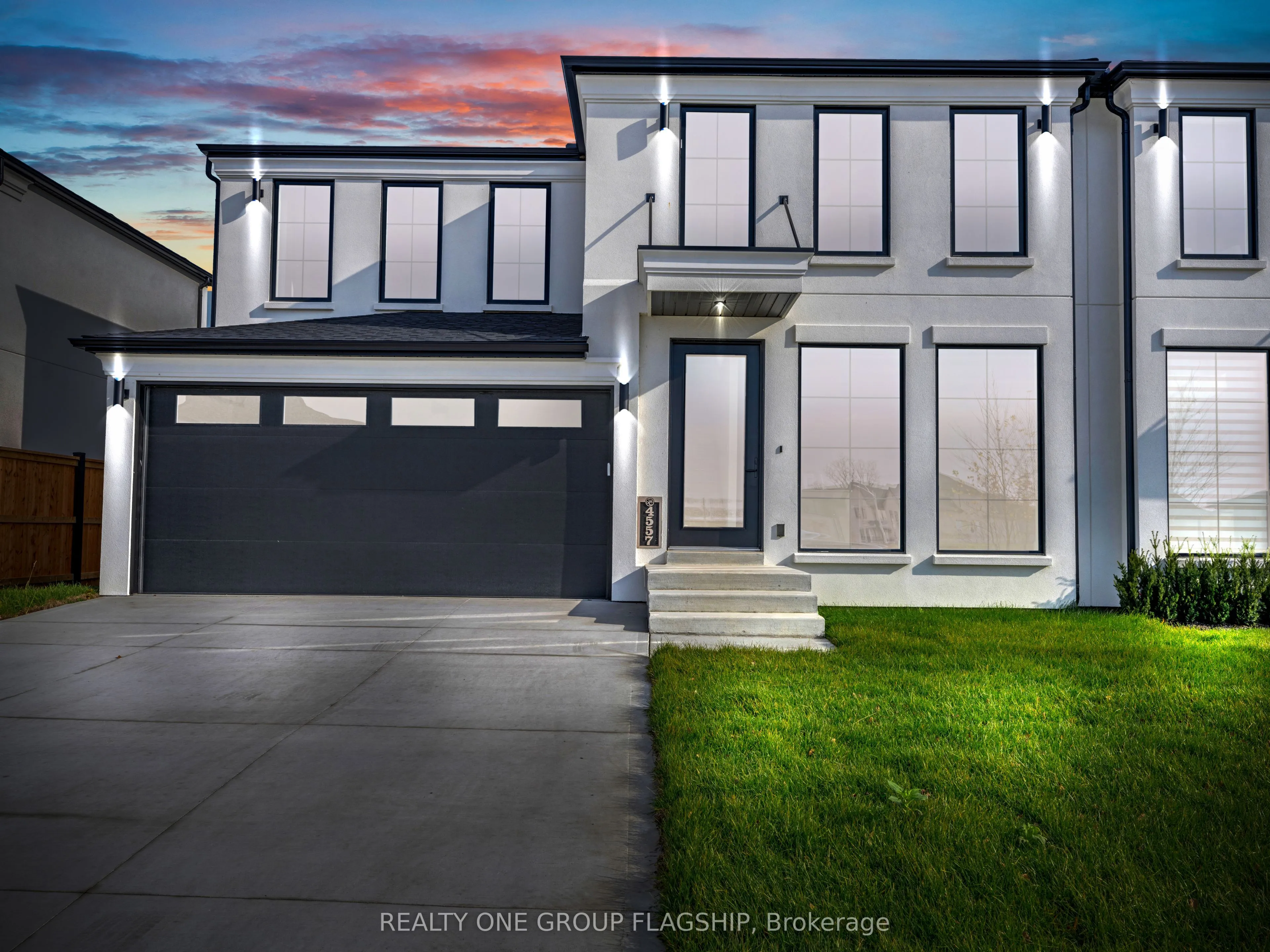 4557 Valerio Crescent, LaSalle, ON N9H 0N2