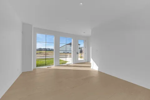 4557 Valerio Crescent, LaSalle, ON N9H 0N2