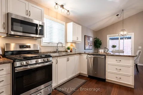 3918 PRIMROSE Lane, Lincoln, ON L0R 2C0