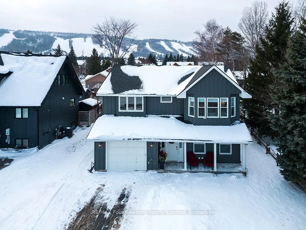 104 LAURIE'S Court, Blue Mountains, ON L9Y 0L4