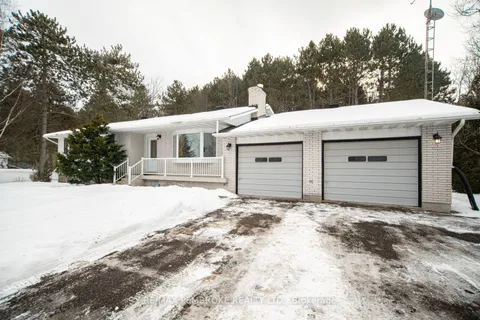 3859 Beachburg Rd, Whitewater Region, ON K8A 6W3