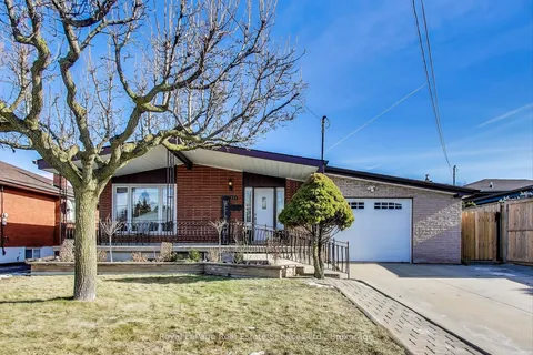 115 Sunrise Dr, Hamilton, ON L8K 4C5