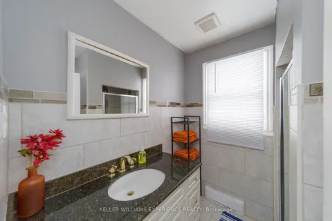 202262 HWY 21, Owen Sound, ON N4K 5N7