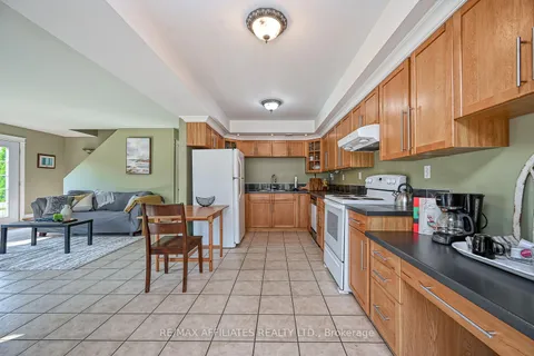 85 Kitley Bastard Rd, Elizabethtown-Kitley, ON K0E 1Y0