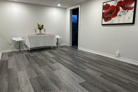 18 Forks Road, ON L3B 5K1