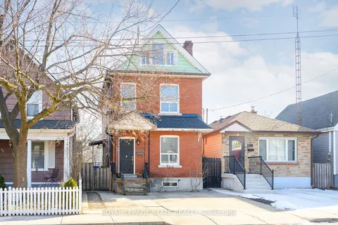 200 Kensington Avenue, Hamilton, ON L8L 7N7