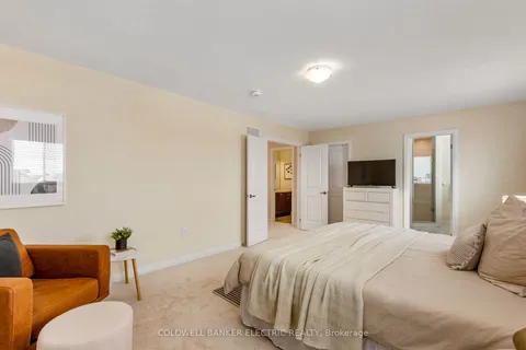 42 Carew Boulevard, Kawartha Lakes, ON K9V 0P7