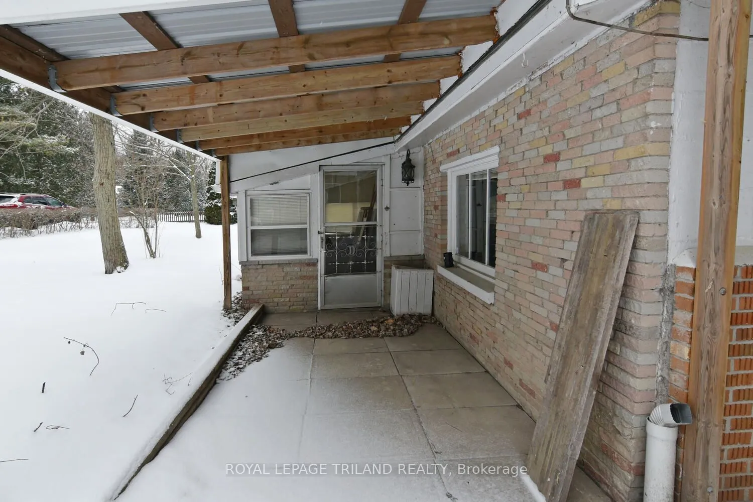 Detached kitchen at 6324 London Road Lambton Shores