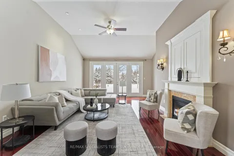 38 Brookhaven Cres, East Garafraxa, ON L9W 7M9