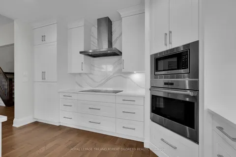 1710 Ironwood Road, ON N6K 5C5
