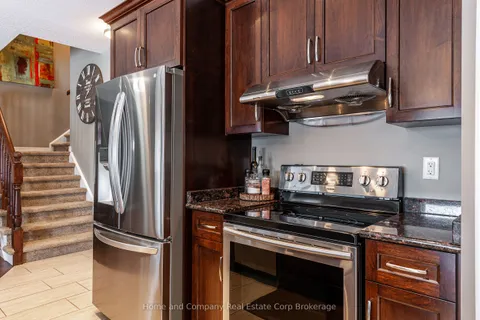 13 Brown Street, ON N5A 0B8