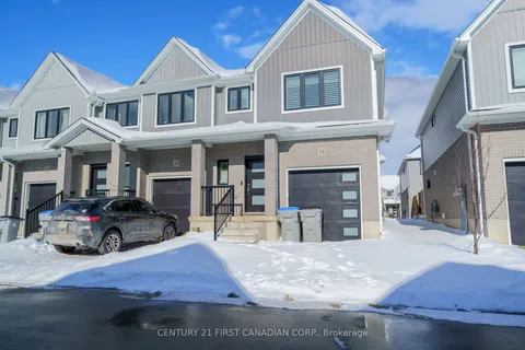 1 MILLER Drive, Lucan Biddulph, ON N0M 2J0