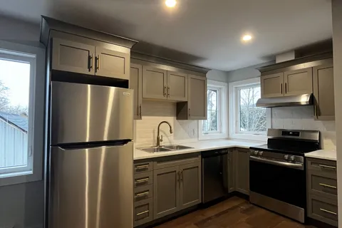 642 West Street, Prescott, ON K0E 1X0