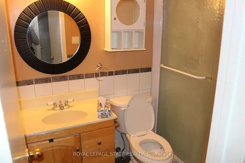 43 Inverness St, Brantford, ON N3V 1A9