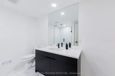 2228 SADDLEROCK Avenue, ON N6G 3X3