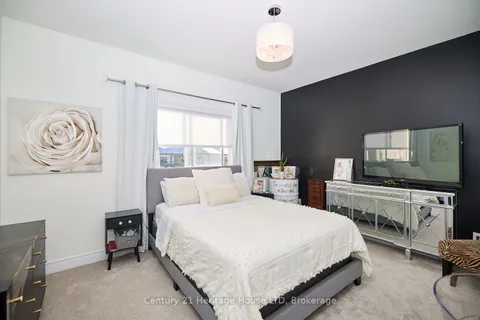 406 Hummel Cres, Fort Erie, ON L2A 0E8