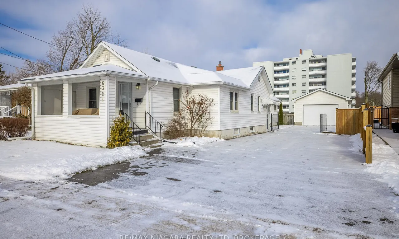 6321 Bellevue St, Niagara Falls, ON L2E 1Y9