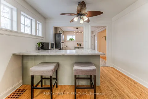 58 Brentwood Ave, Kitchener, ON N2H 2C8