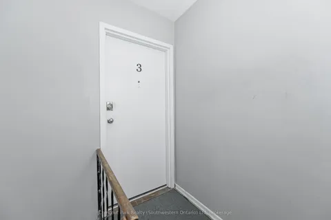 201 Alma Street, Guelph, ON N1H 5X9