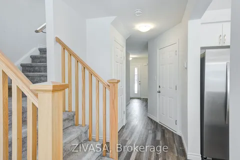 320 Bradshaw Dr, Stratford, ON N5A 0K2