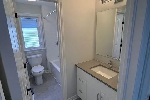906 ECHINACEA Row, Barrhaven, ON K2J 7A4
