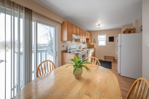 21 Day St, Kingston, ON K7K 4X7