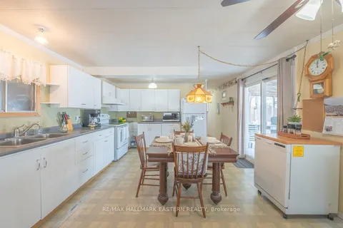 5070 Tower Manor Rd, Hamilton Township, ON K0L 1E0