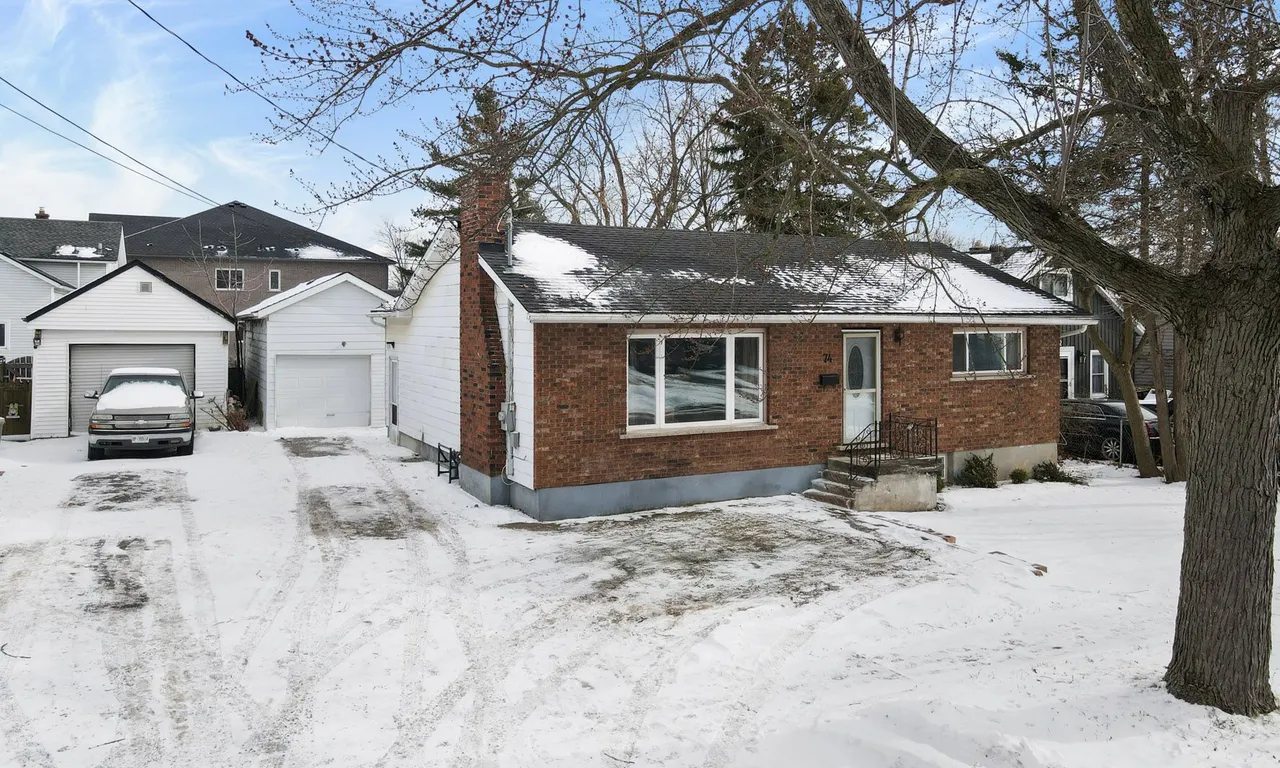 74 West St, Thorold, ON L2V 2S5