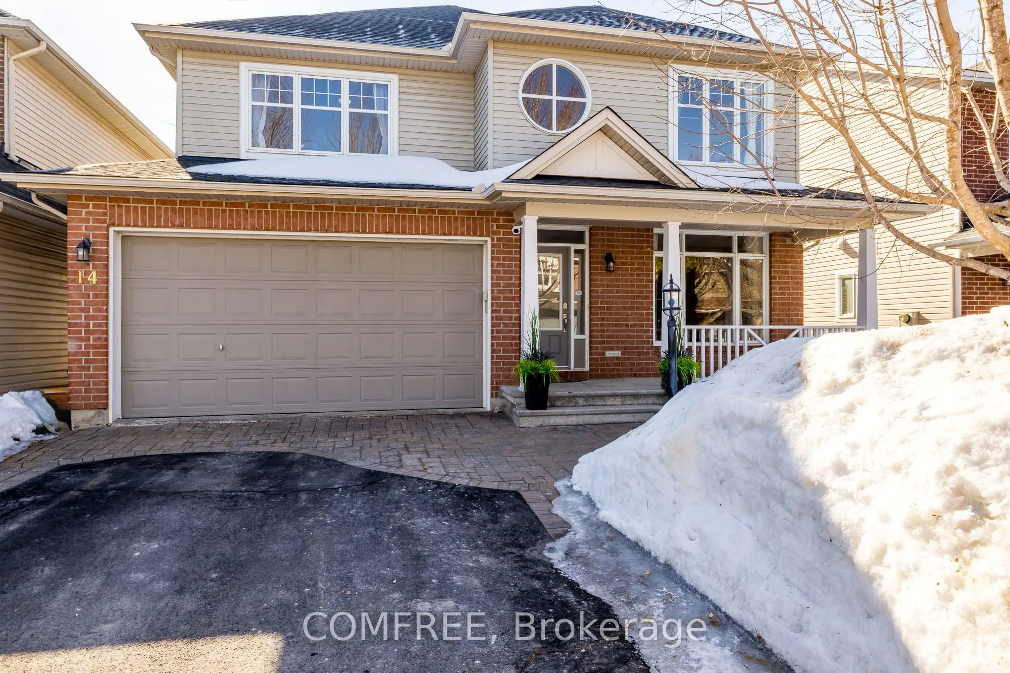 14 Escade Drive, Barrhaven, ON K2G 6R9