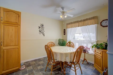 101 Meadowview Lane, North Perth, ON N4W 3G8